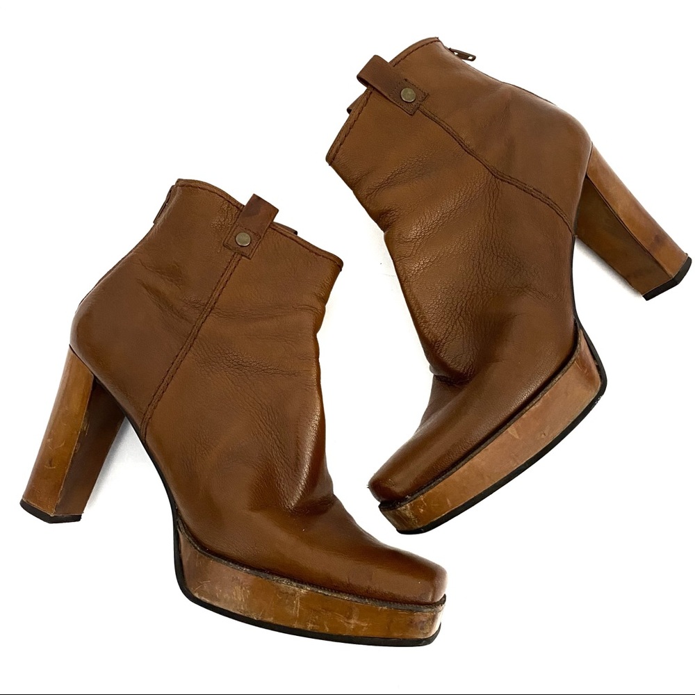 Vintage Stuart Weitzman Ankle Platform Boots